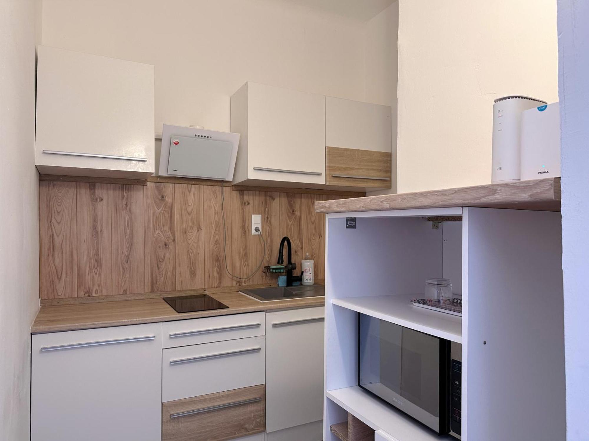 Up Residences Баден Екстериор снимка